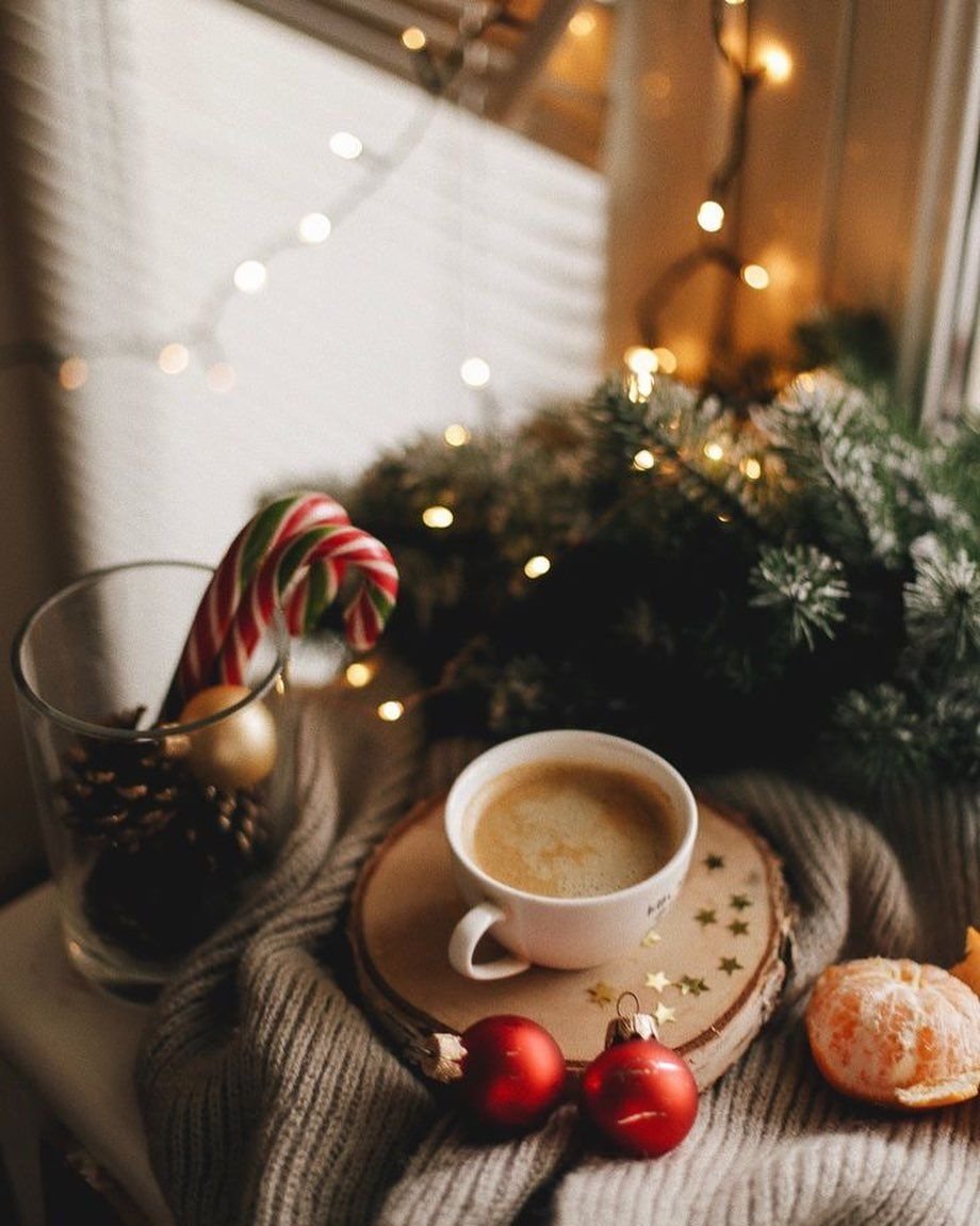 Новогоднее утро с кофе