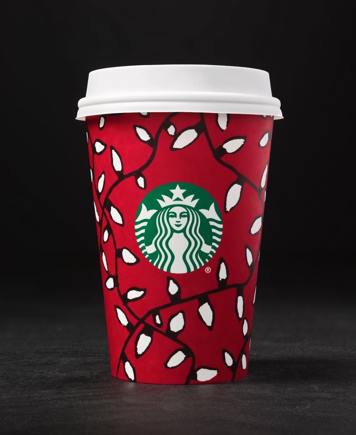13 cups. Стаканчик кофе Старбакс. Старбакс кофе стаканчик красный. Кофейный стаканчик Старбакс. Starbucks Coffee стакан.