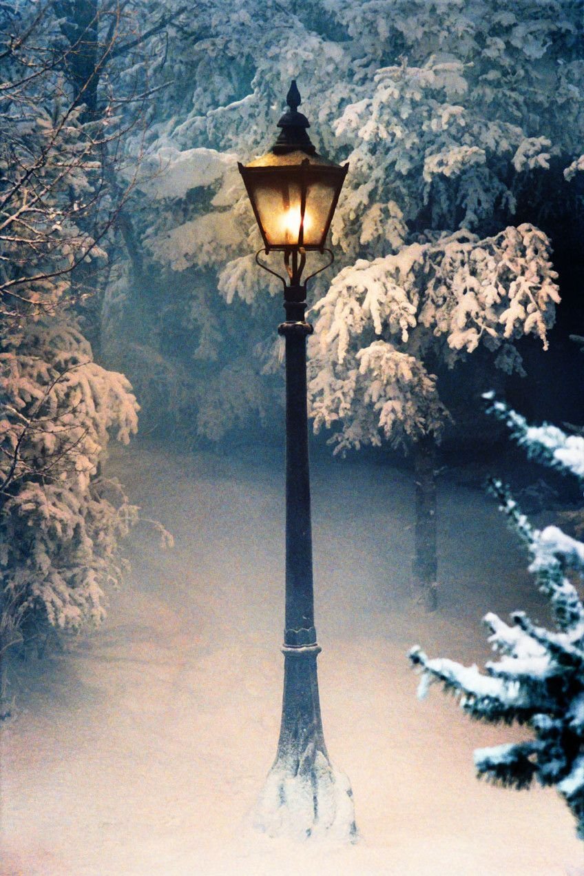 Хроники Нарнии фонарь зима