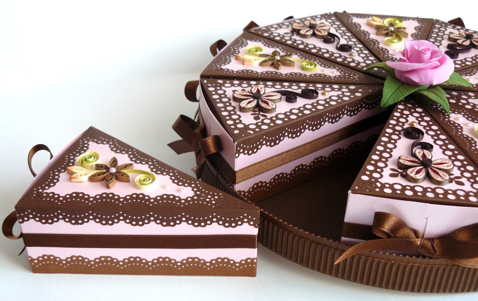 бонбоньерки в виде кусочка торта 5 | Бонбоньерки, Шаблоны, Шаблон коробки