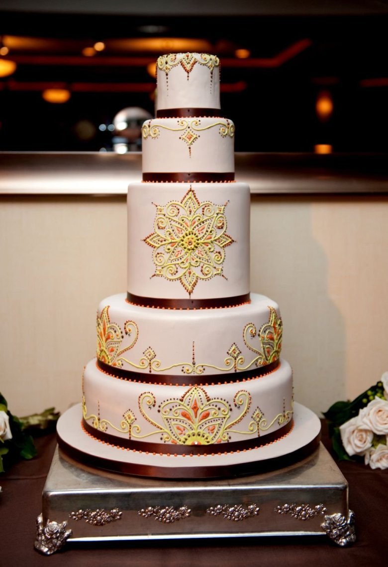 Восточный свадебный торт