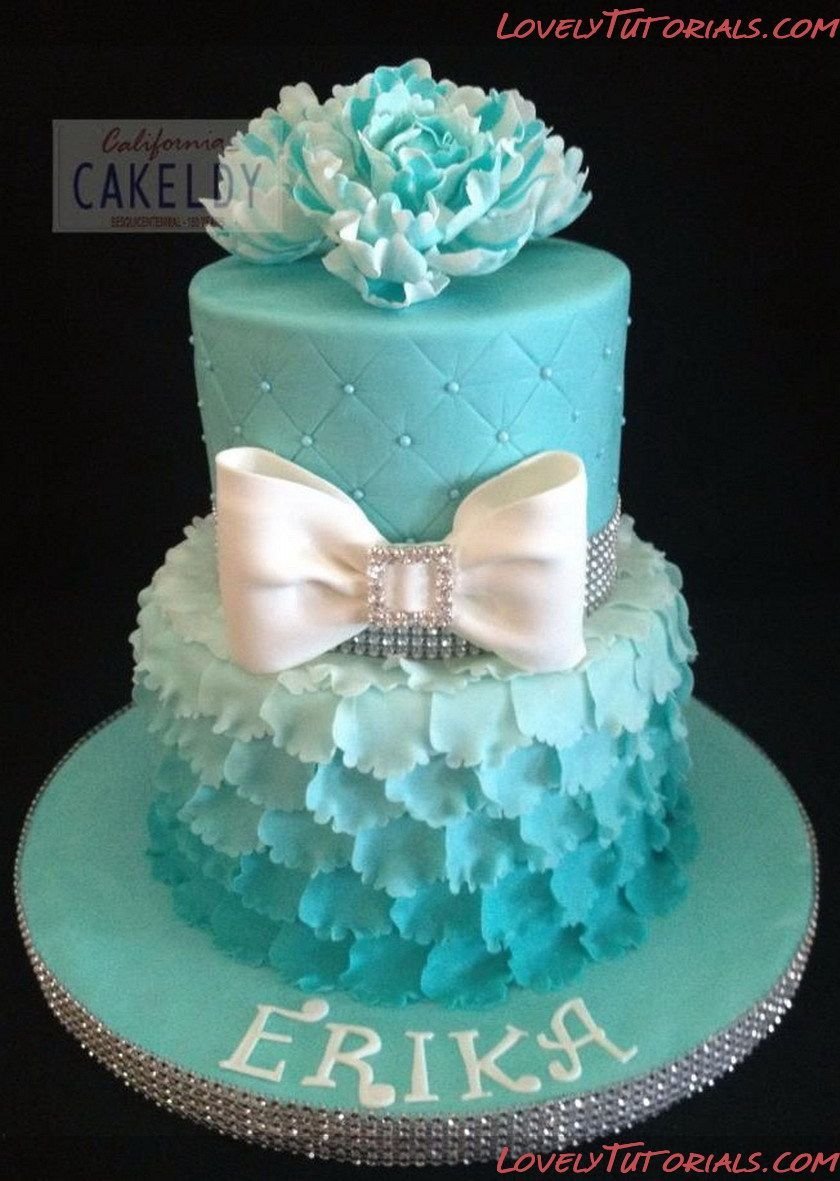 Торт для девочки на др в голубом цвете