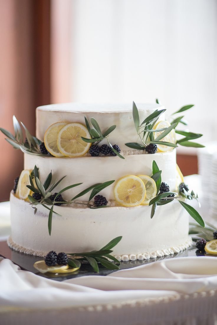 Свадебный торт в итальянском стиле