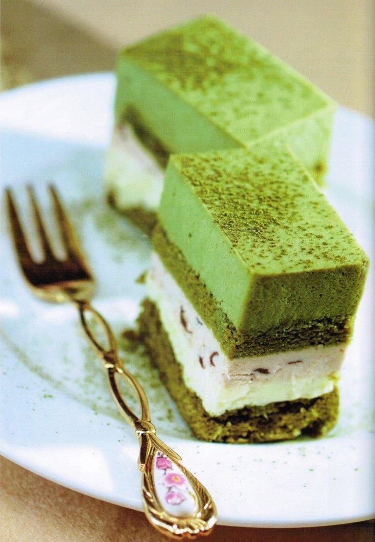 Зеленые пирожные