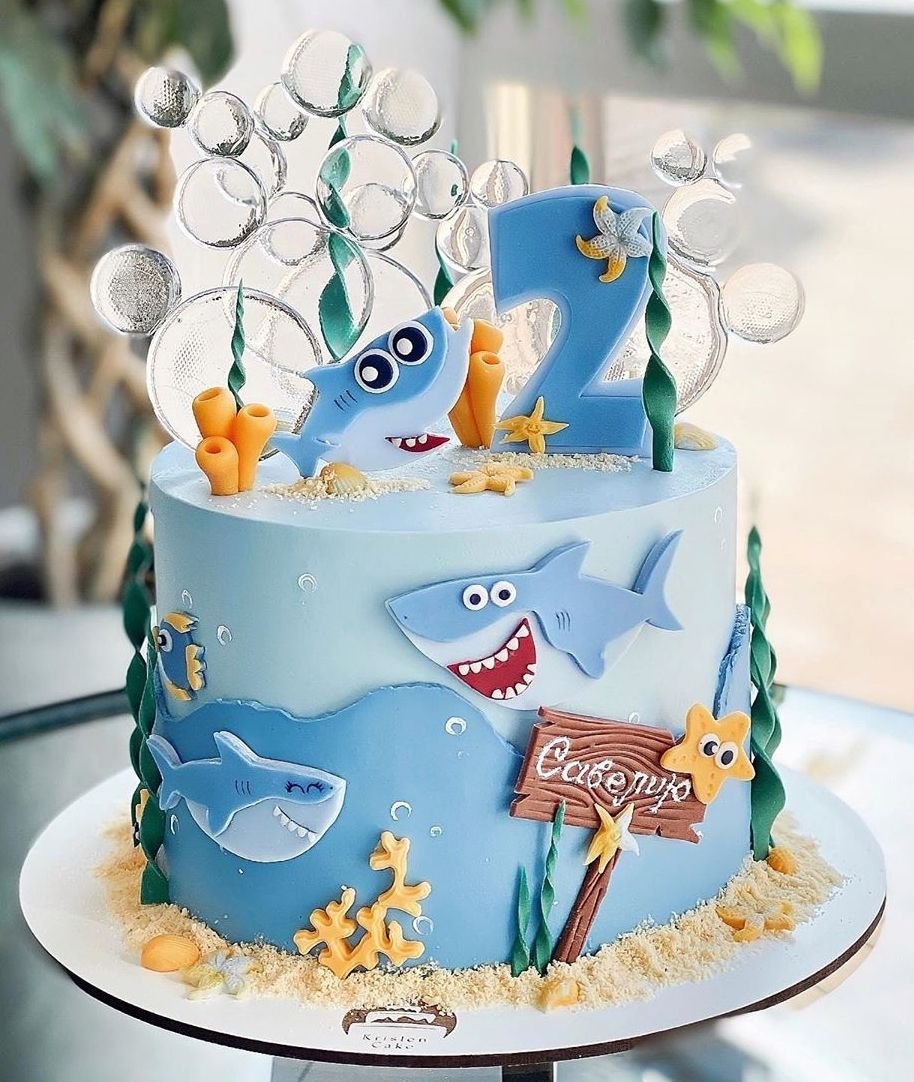 Тортик в морском стиле с акулой