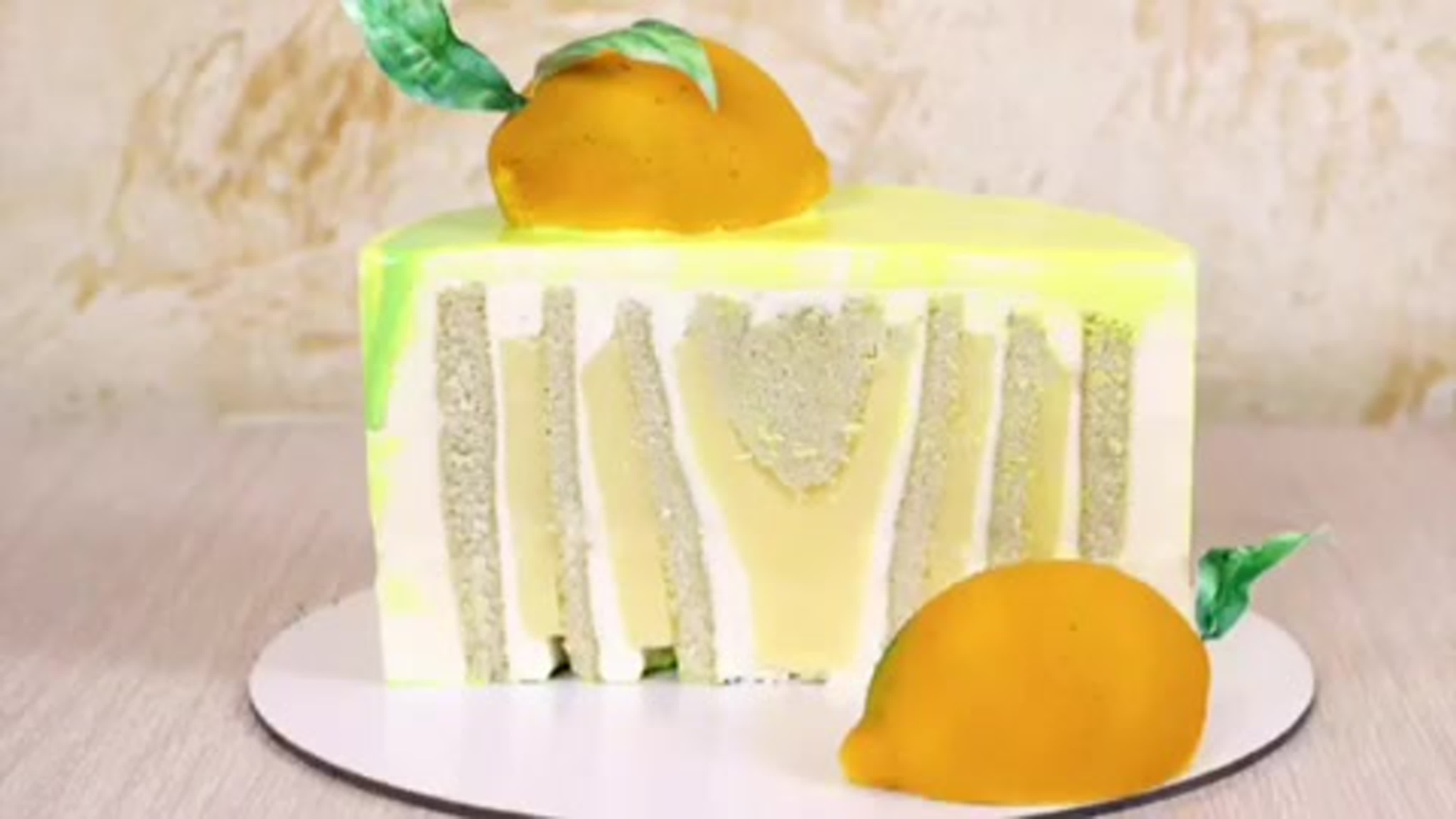 Лимонный торт в суффиксе полного. Торт с лимонным курдом. Торт с лимоном. 3д торт лимон. Домашний торт с лимоном.
