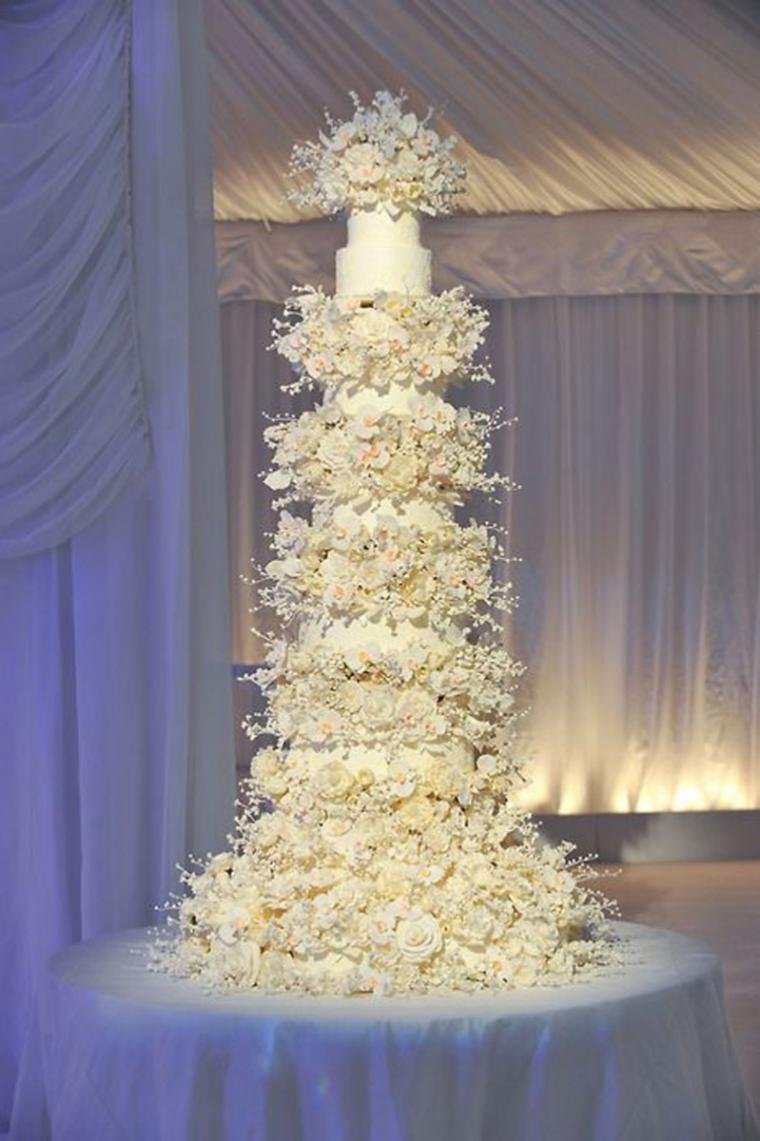 Свадебный торт в золотом цвете