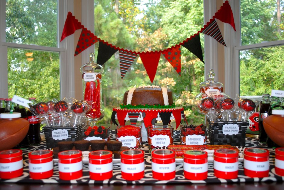 Football Birthday Party Table