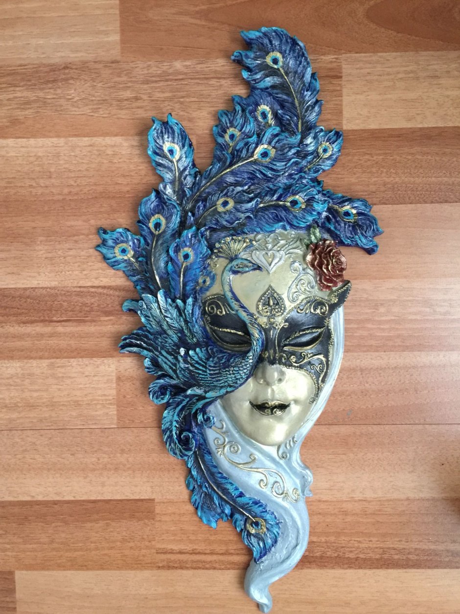 Венецианские маски из джута