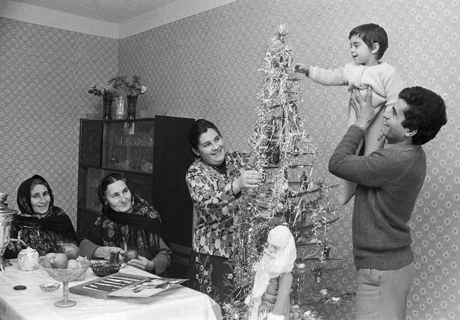 Новогодняя елка в Советской семье