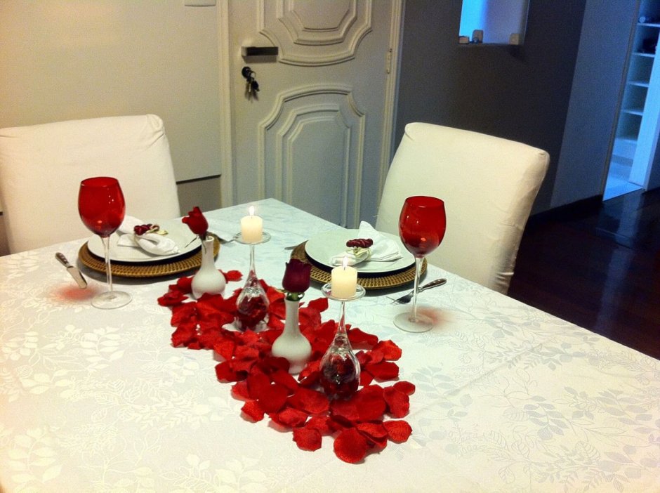 Романтическое свидание стол