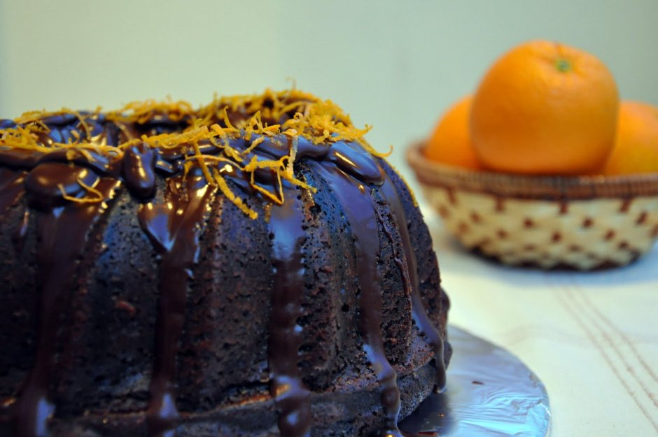 Шоколадный кекс с апельсинами на праздничный стол
