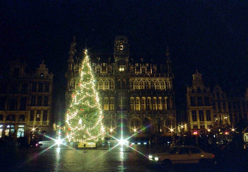 Бельгия Брюссель елка в 2012