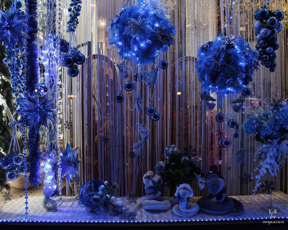 Новогодний декор в синем цвете