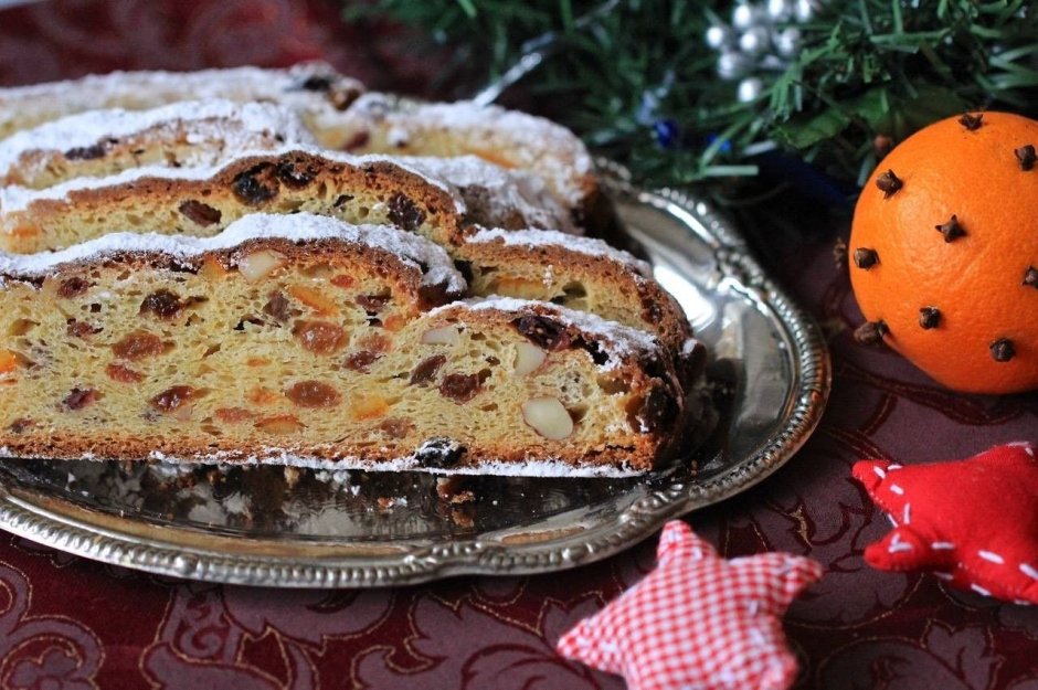 Рождественский кекс Stollen