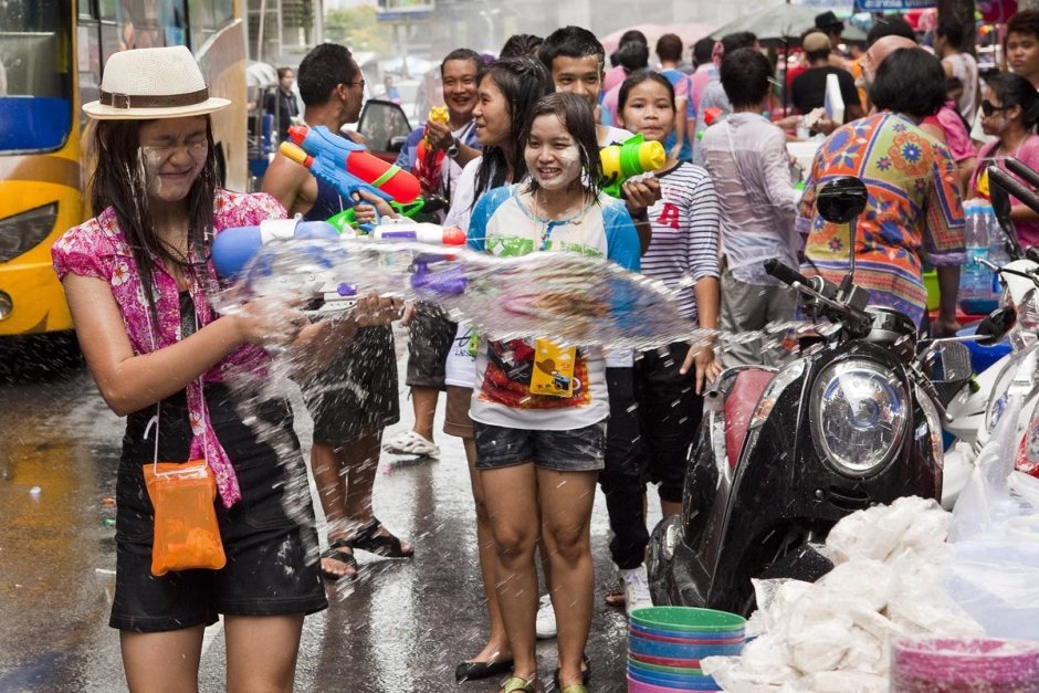 Сонгкран (Водный фестиваль Таиланд