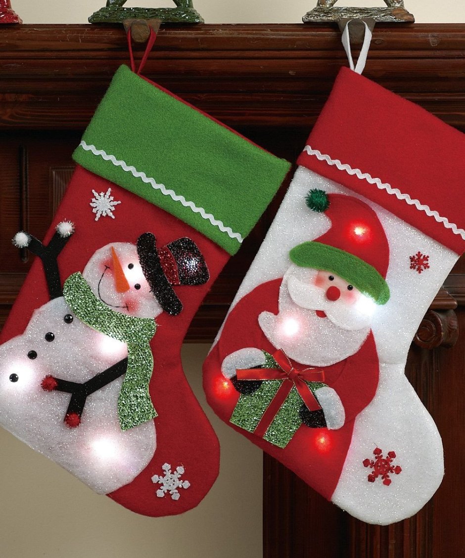 Рождественский носок снеговиком из фетра поделка