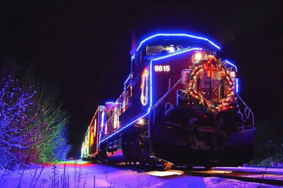Новогодний поезд Канада
