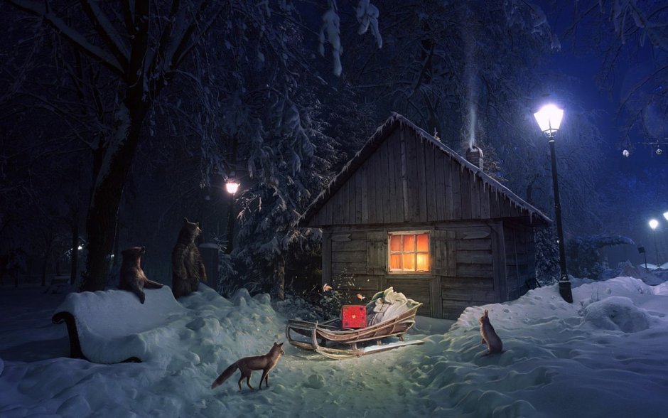 Домик в зимнем лесу ночью