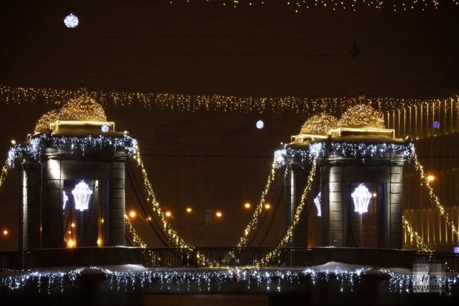 Ломоносовский мост новогоднее украшение