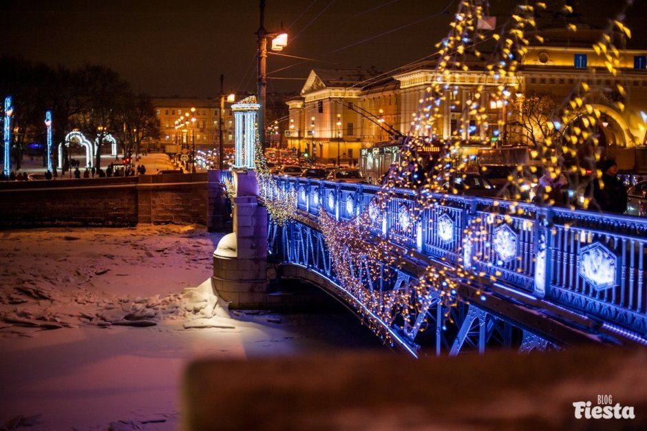 Дворцовый мост Санкт-Петербург зима