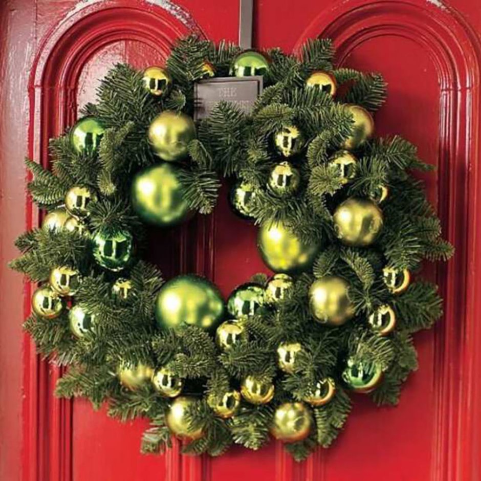 Рождественское украшение на дверь