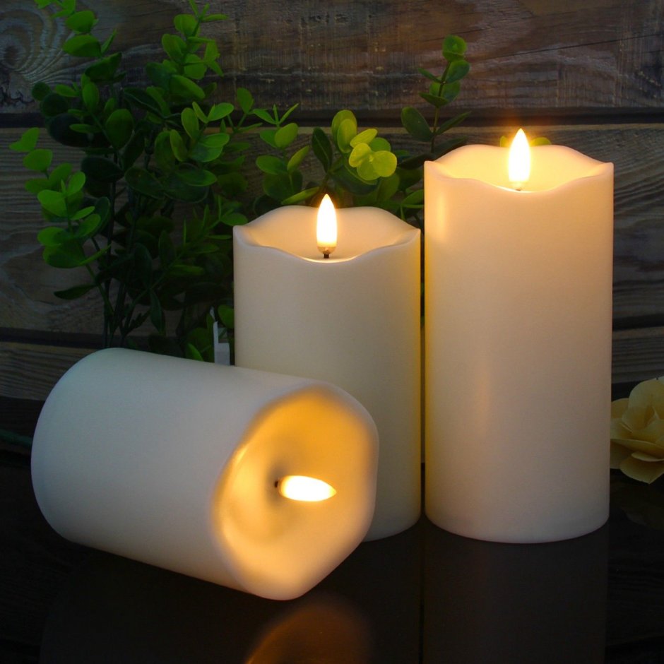 Led Candle with moving Light