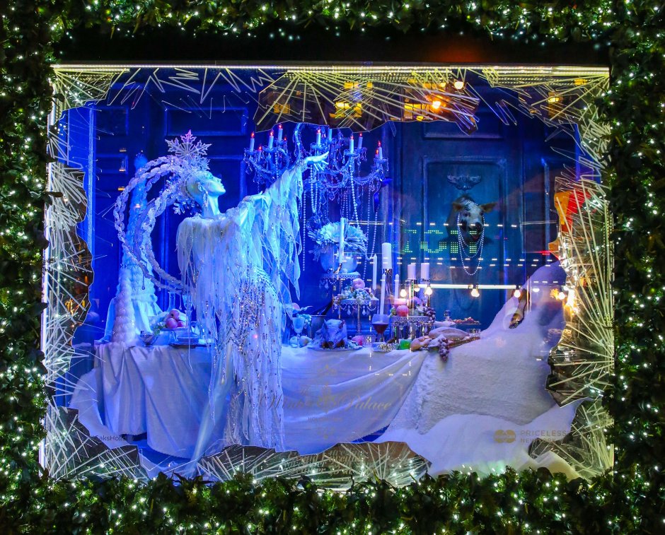 Рождественские витрины магазинов Нью-Йорка
