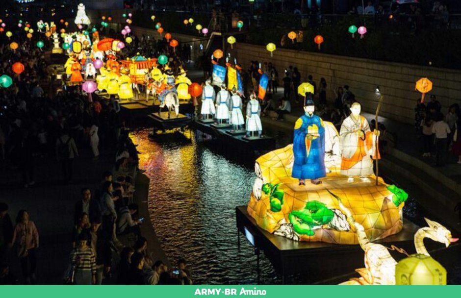 Парад лотосовых фонарей в Корее