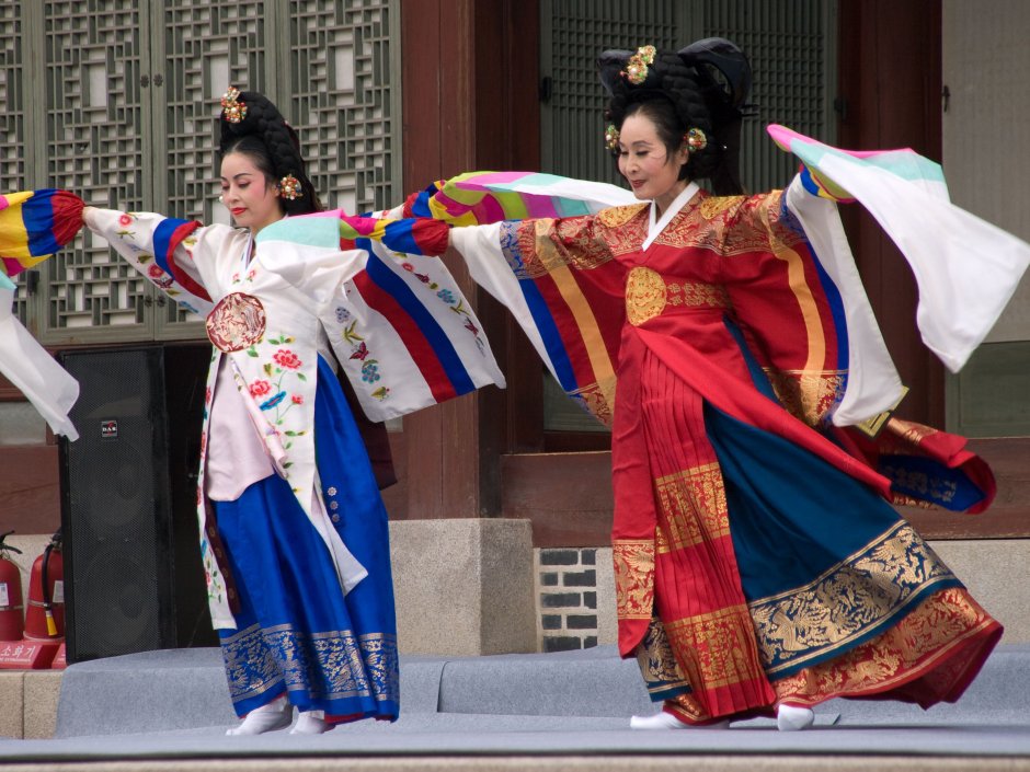 Национальные танцы Кореи