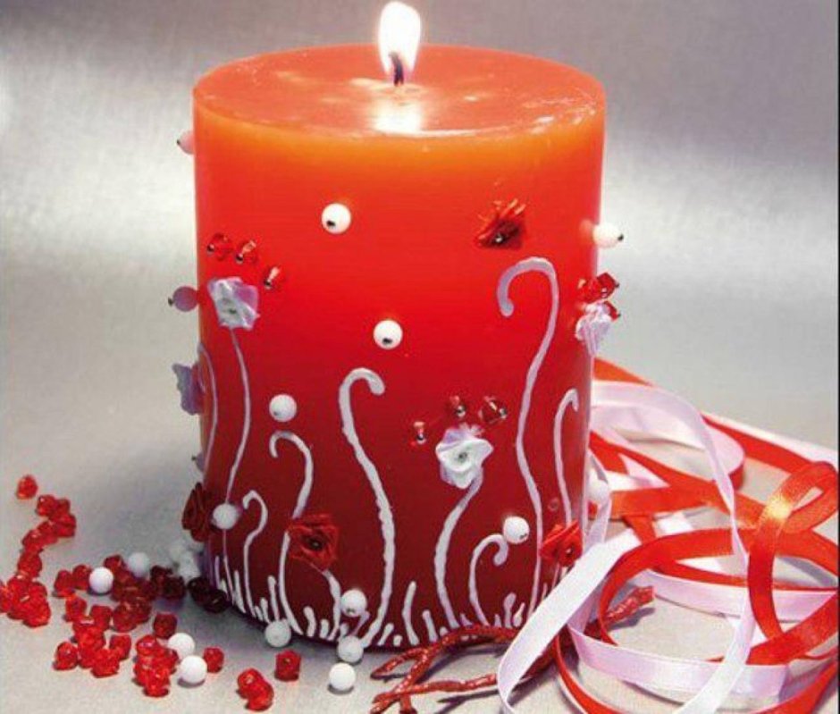 Декор красной свечи