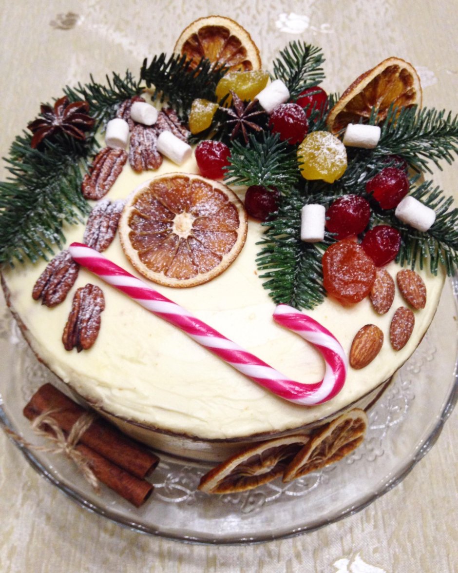 Домашний декор новогодних тортов