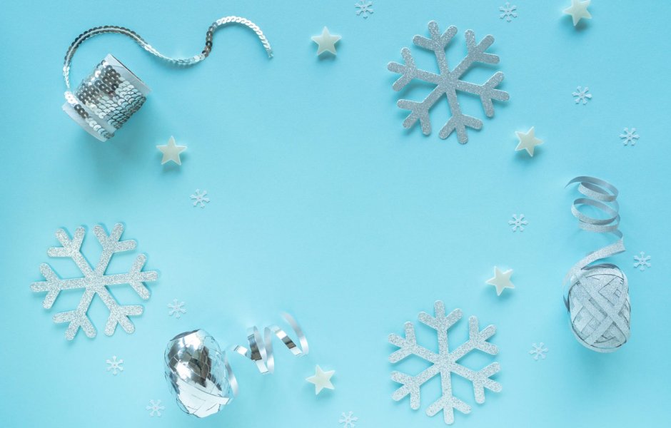 Шарик стеклянный новогодний голубой снежинки