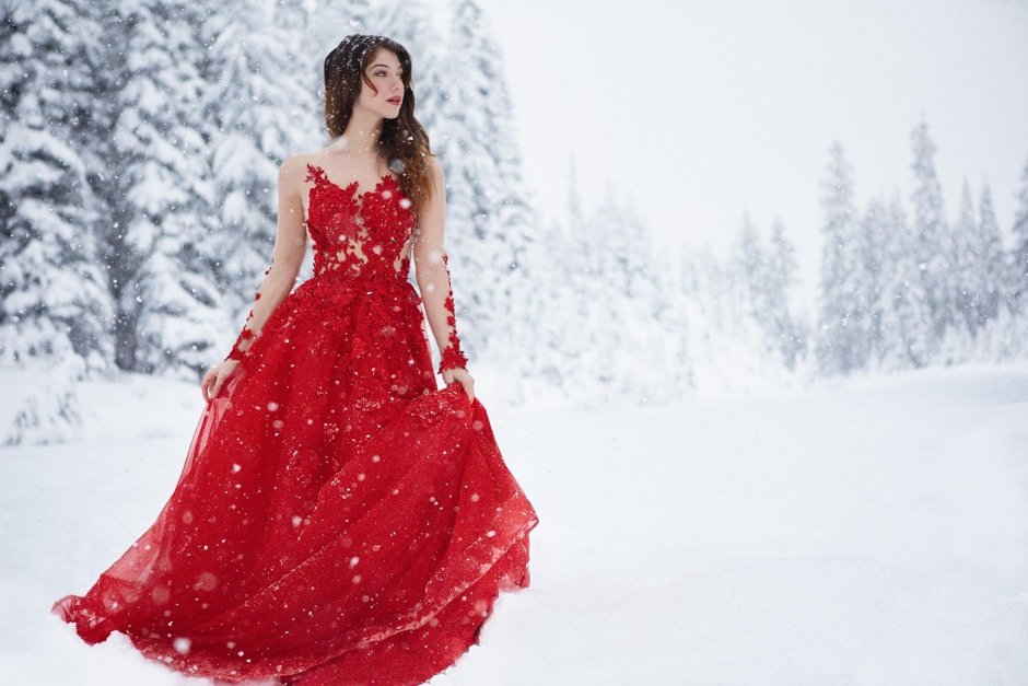 Красивые платья на зиму