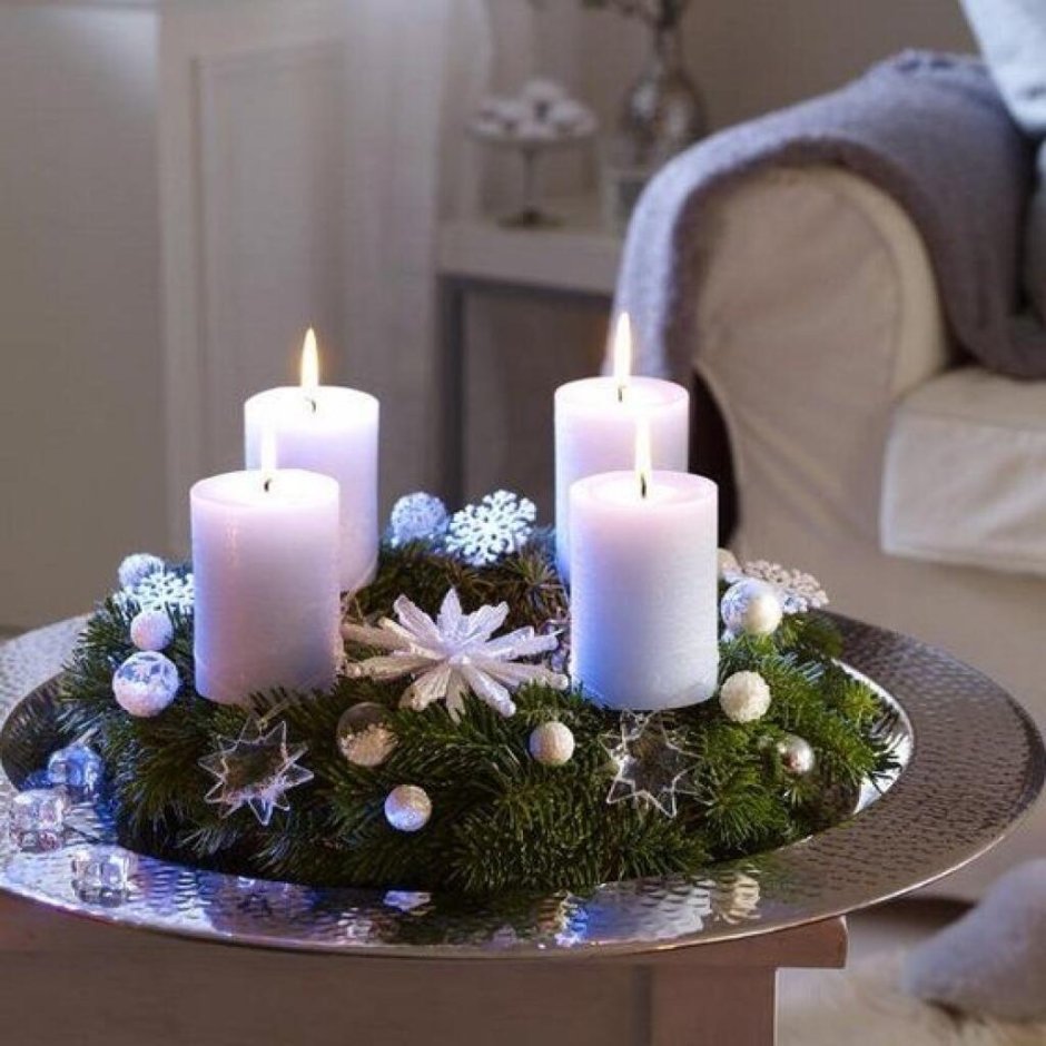 Новогодние украшения на стол со свечами