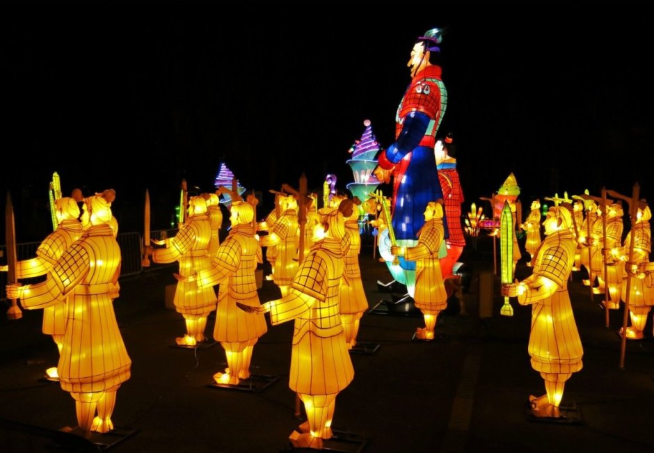 Китайский фестиваль фонарей