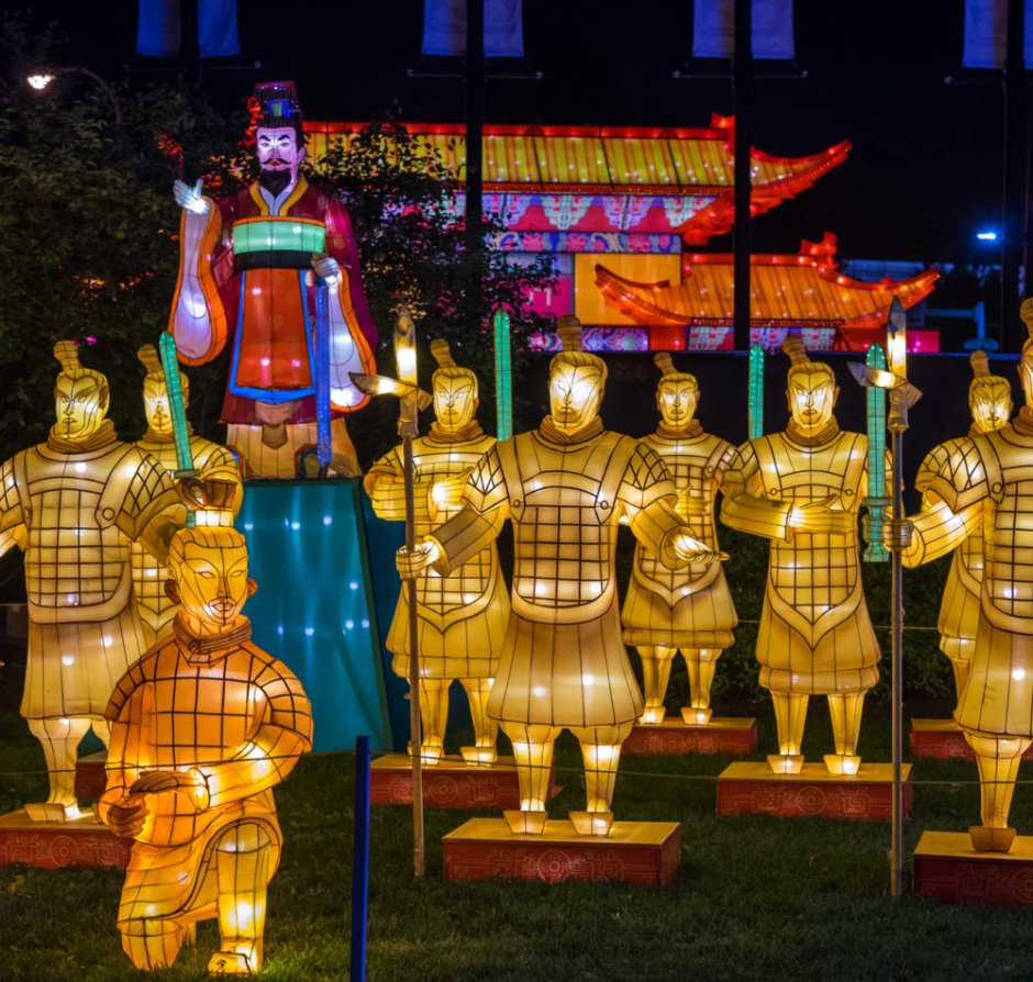 Праздник китайских фонарей в Китае