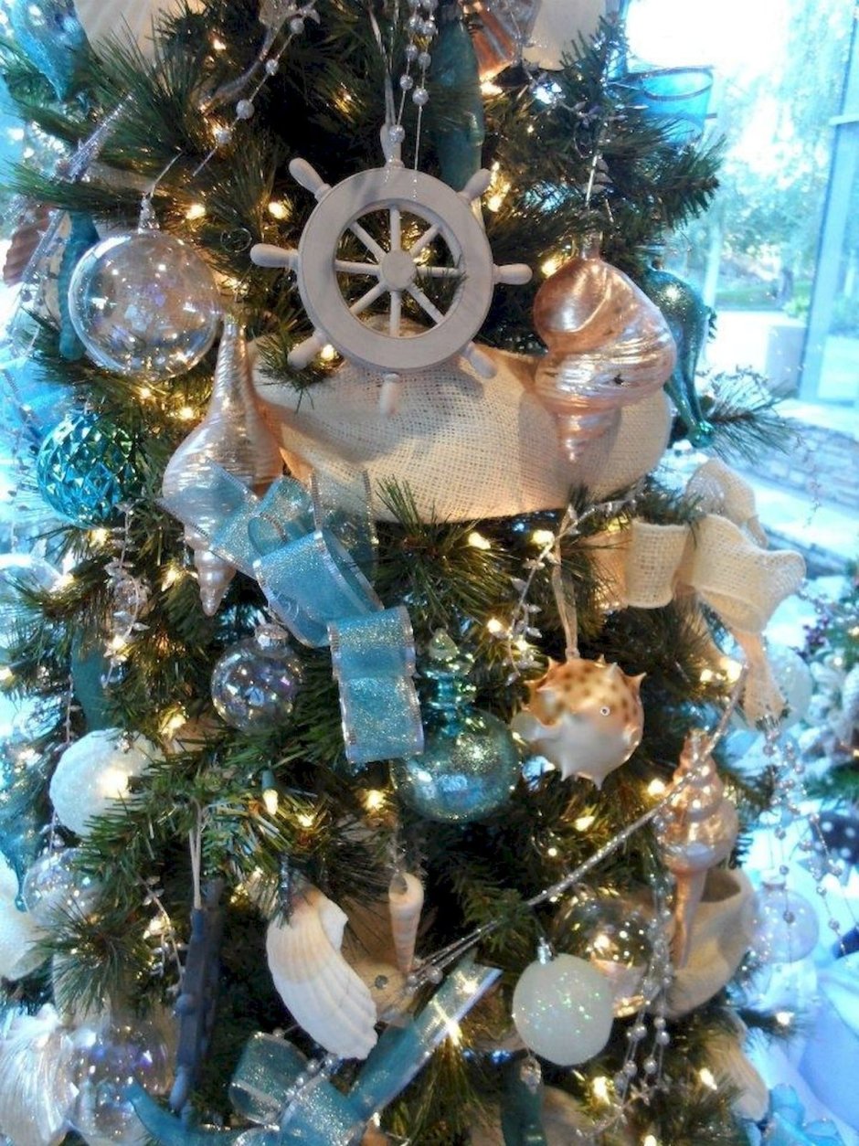 Новогодняя елка в морской тематике