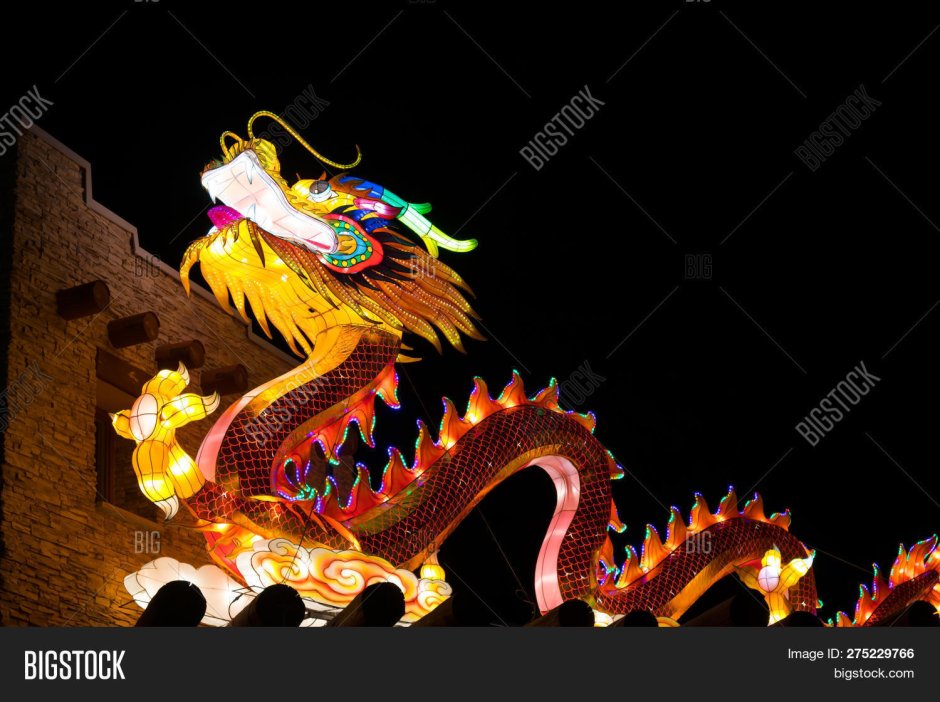 Китайский дракон фонарь