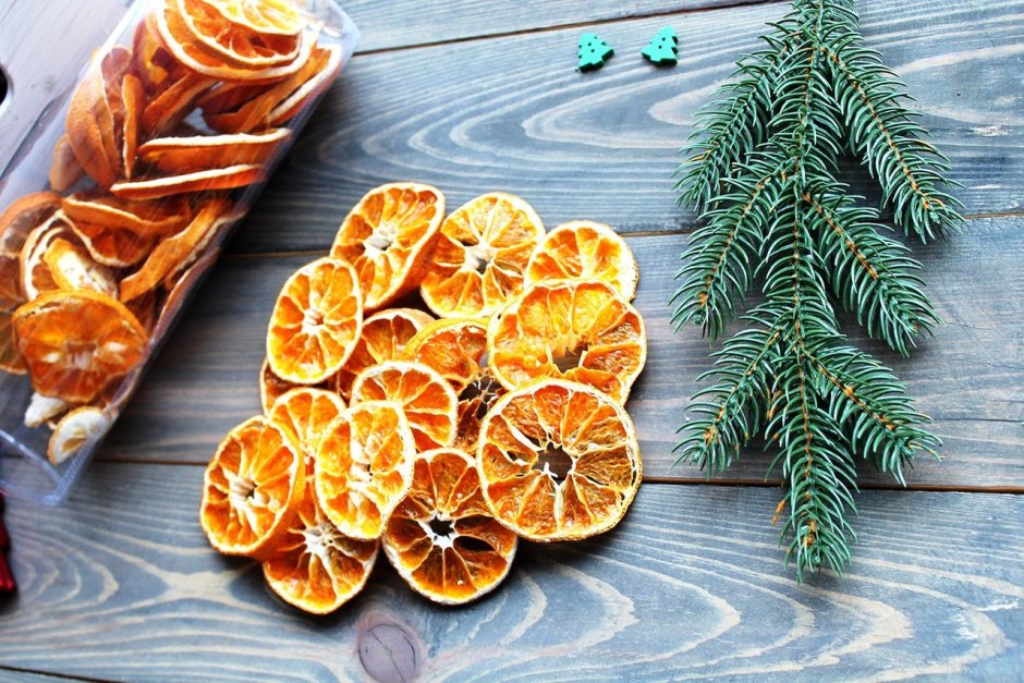 Сушеные дольки апельсина для декора