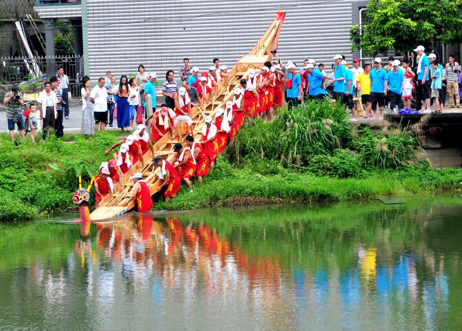 Сингапур фестиваль лодок-драконов