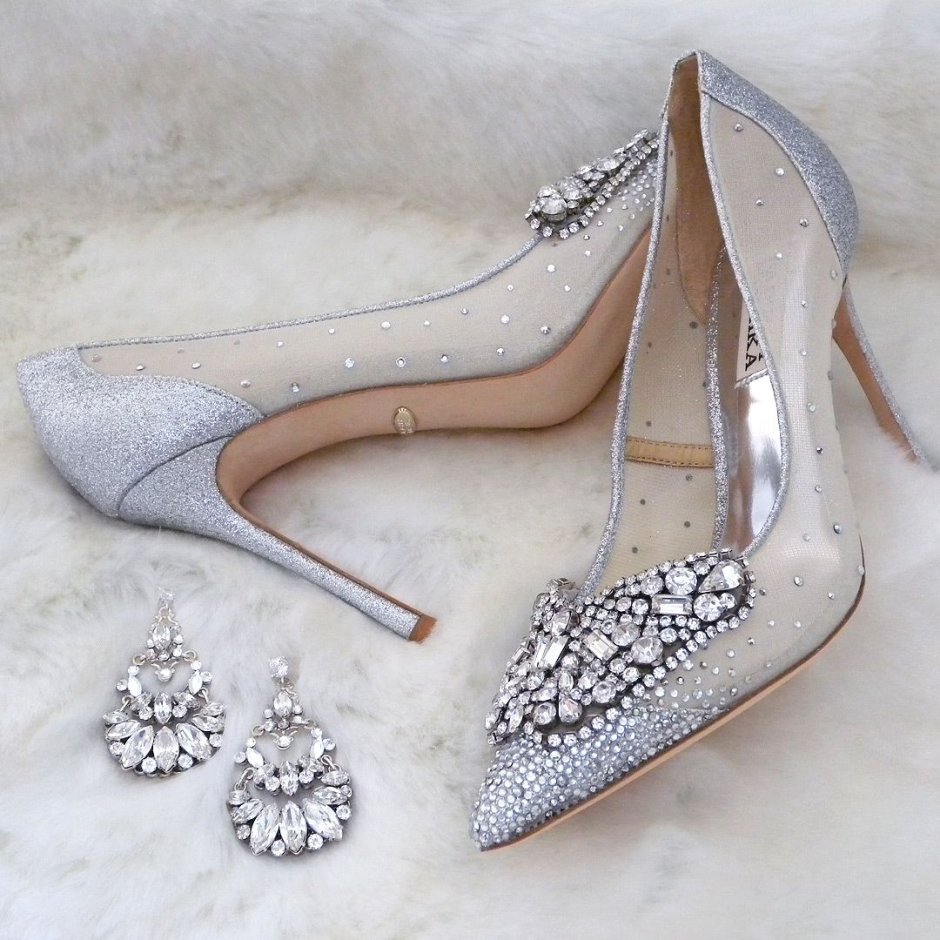 Шикарные Свадебные туфли пышные дорогие с бриллиантами