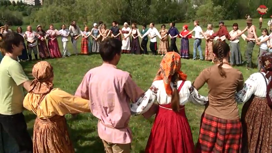 Славянский народный танец