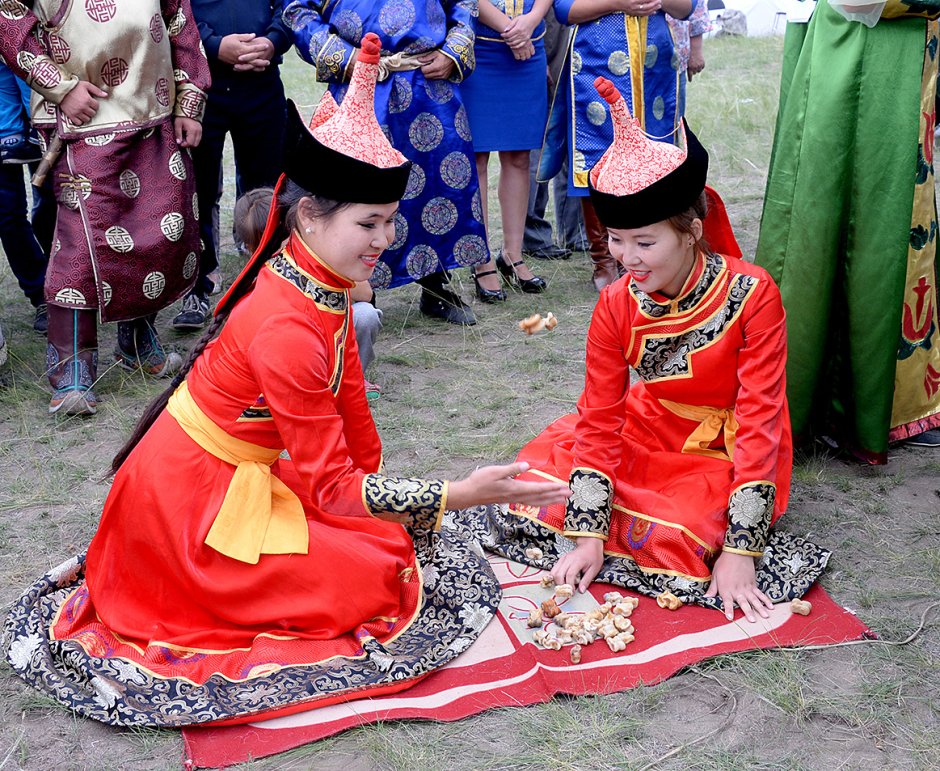 Тувинцы национальные традиции