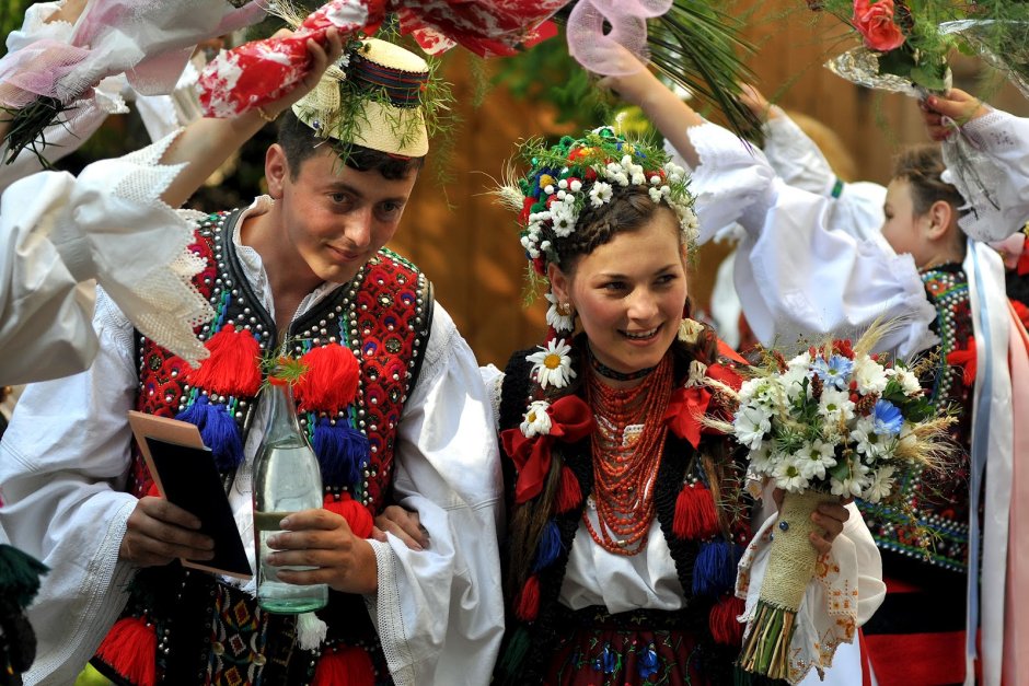 Национальные Свадебные костюмы Молдовы