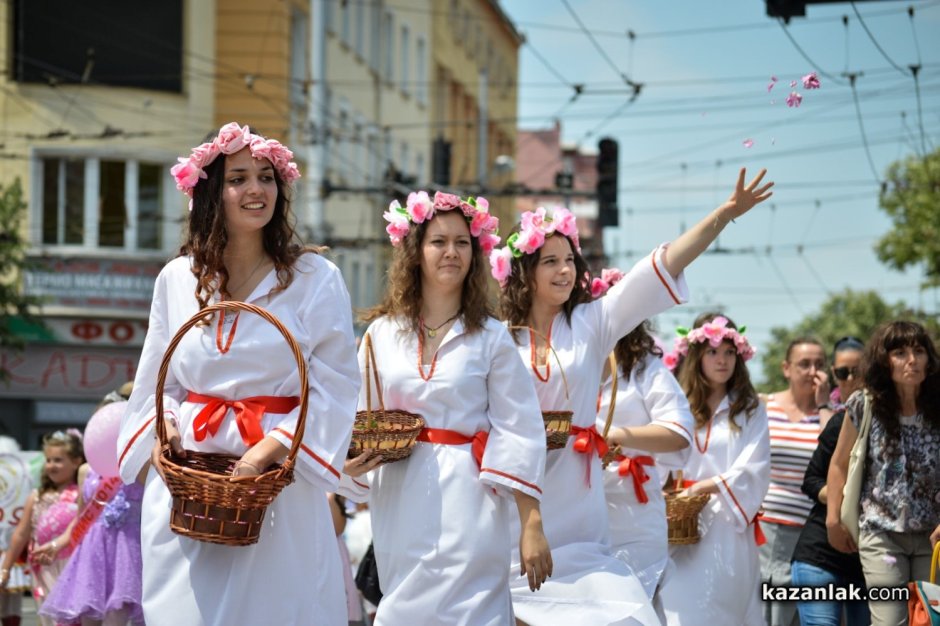 Международный женский день в Болгарии
