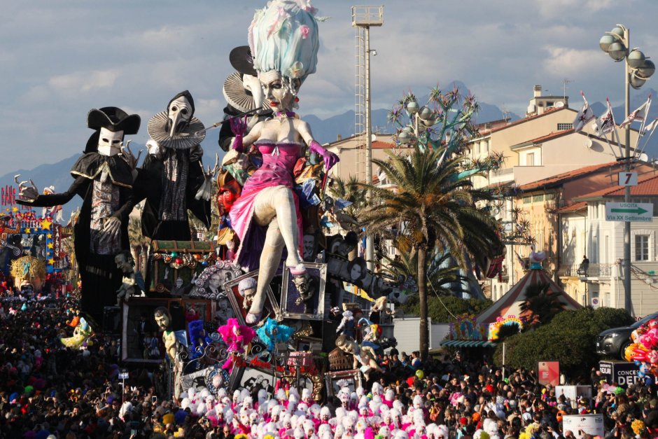 Италия Сиена карнавал
