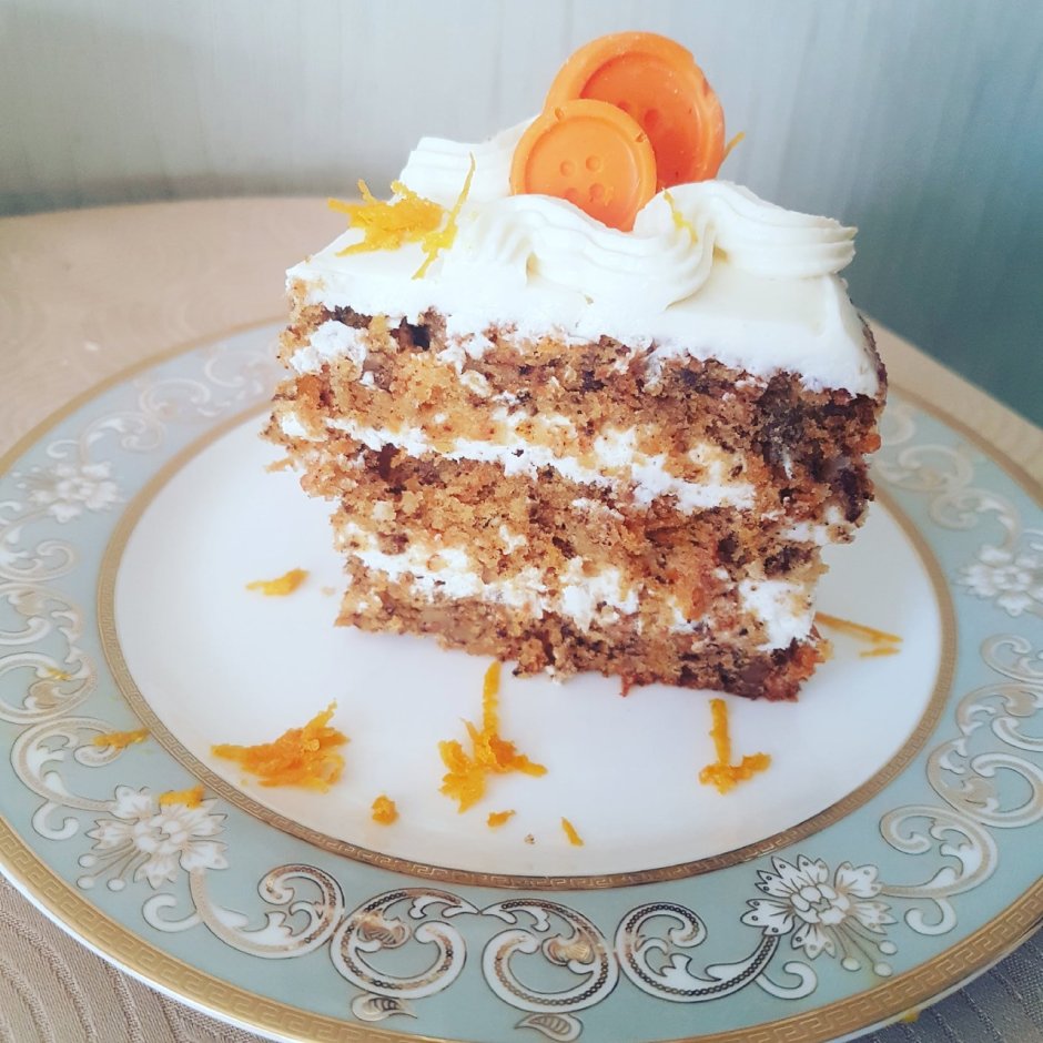Морковный торт с апельсиновым курдом и кремом чиз