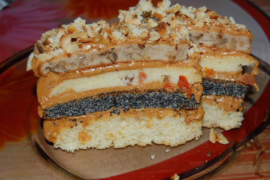 Торт с разными коржами и разными кремами