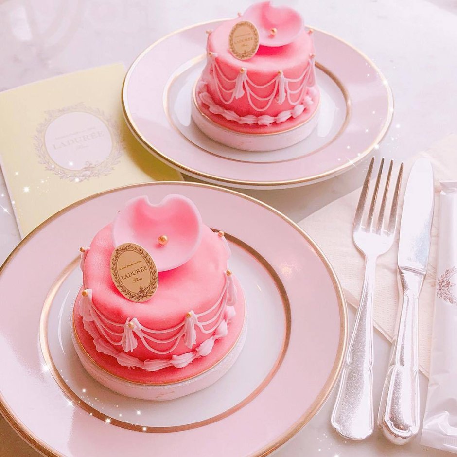 Десерты для розовых девочек